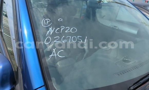 Acheter Occasion Voiture Toyota FunCargo Bleu à Lusaka, Zambie Acheter Occasion Voiture Toyota FunCargo Bleu à Lusaka, Zambie