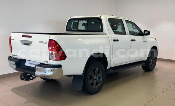Buy Used Toyota Hilux White Car in Lusaka in Zambia Buy Used Toyota Hilux White Car in Lusaka in Zambia