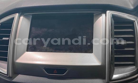 Acheter Occasion Voiture Ford Everest Blanc à Lusaka, Zambie Acheter Occasion Voiture Ford Everest Blanc à Lusaka, Zambie