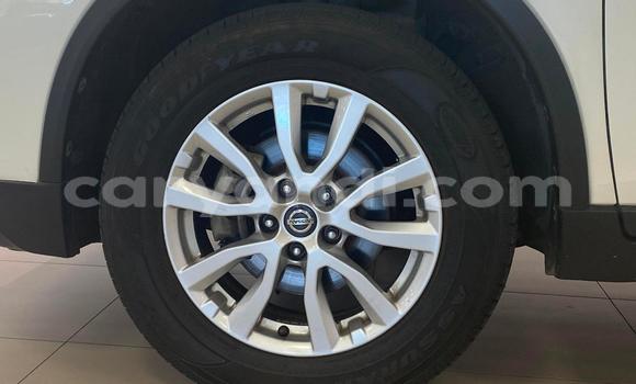 Acheter Occasion Voiture Nissan X–Trail Blanc à Lusaka, Zambie Acheter Occasion Voiture Nissan X–Trail Blanc à Lusaka, Zambie