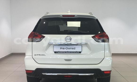 Acheter Occasion Voiture Nissan X–Trail Blanc à Lusaka, Zambie Acheter Occasion Voiture Nissan X–Trail Blanc à Lusaka, Zambie