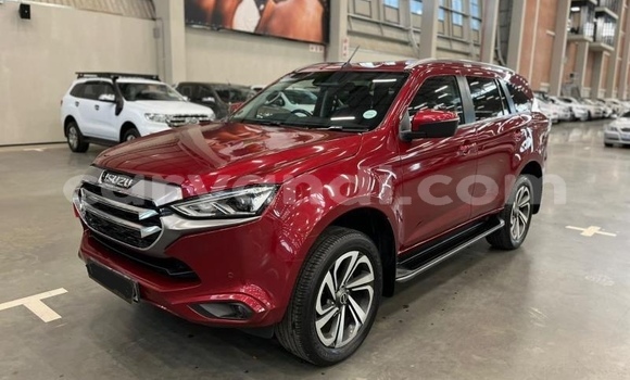 Buy Used Isuzu MU-X Red Car in Lusaka in Zambia Buy Used Isuzu MU-X Red Car in Lusaka in Zambia