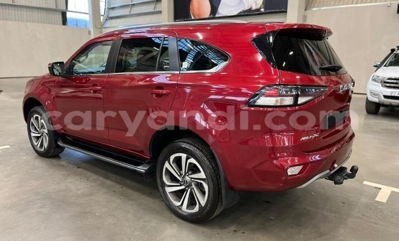 Acheter Occasion Voiture Isuzu MU-X Rouge à Lusaka, Zambie Acheter Occasion Voiture Isuzu MU-X Rouge à Lusaka, Zambie