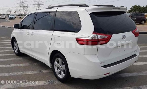 Buy Import Toyota Sienna White Car in Import - Dubai in Zambia Buy Import Toyota Sienna White Car in Import - Dubai in Zambia