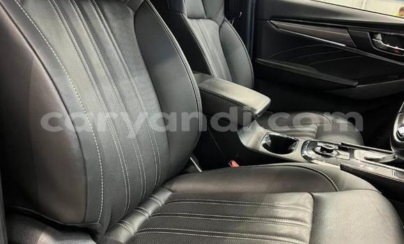 Acheter Occasion Voiture Isuzu MU-X Rouge à Lusaka, Zambie Acheter Occasion Voiture Isuzu MU-X Rouge à Lusaka, Zambie