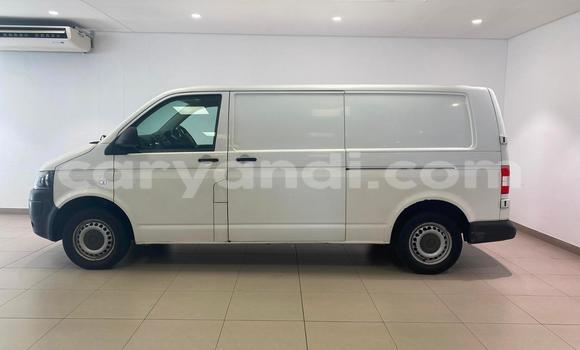 Buy Used Volkswagen Transporter White Car in Lusaka in Zambia Buy Used Volkswagen Transporter White Car in Lusaka in Zambia