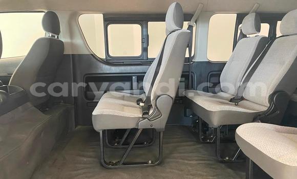 Acheter Occasion Voiture Toyota iQ Blanc à Lusaka, Zambie Acheter Occasion Voiture Toyota iQ Blanc à Lusaka, Zambie