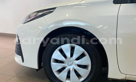 Acheter Occasion Voiture Toyota Corolla Blanc à Lusaka, Zambie Acheter Occasion Voiture Toyota Corolla Blanc à Lusaka, Zambie