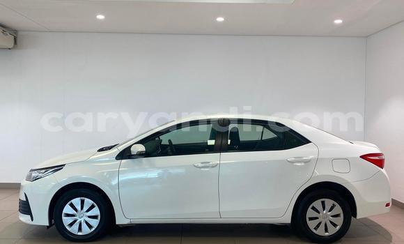 Acheter Occasion Voiture Toyota Corolla Blanc à Lusaka, Zambie Acheter Occasion Voiture Toyota Corolla Blanc à Lusaka, Zambie