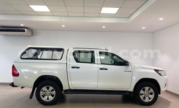 Buy Used Toyota Hilux White Car in Lusaka in Zambia Buy Used Toyota Hilux White Car in Lusaka in Zambia