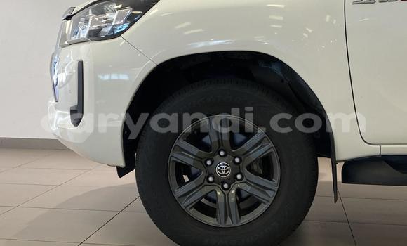 Buy Used Toyota Hilux White Car in Lusaka in Zambia Buy Used Toyota Hilux White Car in Lusaka in Zambia