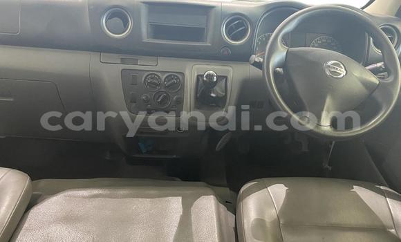 Nunua Ilio tumika Nissan NV350 Caravan Nyeupe Gari ndani ya Lusaka nchini Zambia Nunua Ilio tumika Nissan NV350 Caravan Nyeupe Gari ndani ya Lusaka nchini Zambia