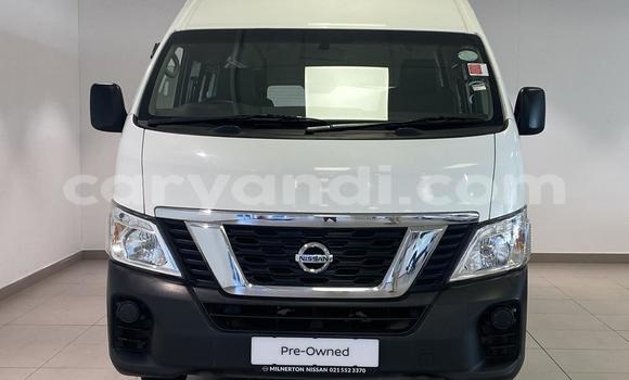 Nunua Ilio tumika Nissan NV350 Caravan Nyeupe Gari ndani ya Lusaka nchini Zambia Nunua Ilio tumika Nissan NV350 Caravan Nyeupe Gari ndani ya Lusaka nchini Zambia