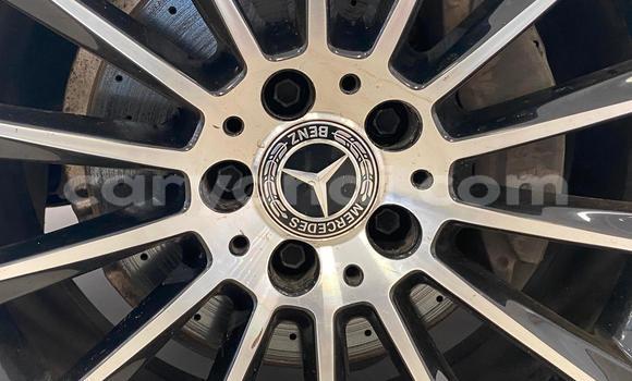 Buy Used Mercedes‒Benz C–Class White Car in Lusaka in Zambia Buy Used Mercedes‒Benz C–Class White Car in Lusaka in Zambia