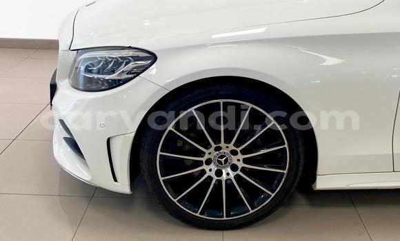 Buy Used Mercedes‒Benz C–Class White Car in Lusaka in Zambia Buy Used Mercedes‒Benz C–Class White Car in Lusaka in Zambia