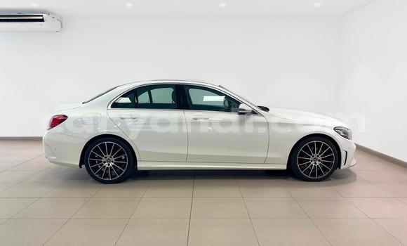 Buy Used Mercedes‒Benz C–Class White Car in Lusaka in Zambia Buy Used Mercedes‒Benz C–Class White Car in Lusaka in Zambia