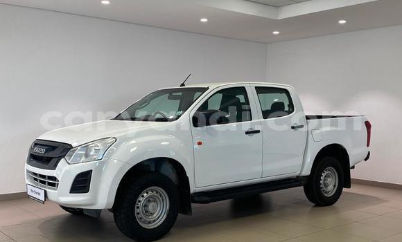 Acheter Occasion Voiture Isuzu D–MAX Blanc à Lusaka, Zambie