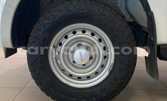 Nunua Ilio tumika Isuzu D–MAX Nyeupe Gari ndani ya Lusaka nchini Zambia Nunua Ilio tumika Isuzu D–MAX Nyeupe Gari ndani ya Lusaka nchini Zambia