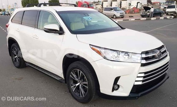 Buy Import Toyota Highlander White Car in Import - Dubai in Zambia Buy Import Toyota Highlander White Car in Import - Dubai in Zambia