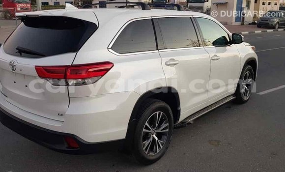 Buy Import Toyota Highlander White Car in Import - Dubai in Zambia Buy Import Toyota Highlander White Car in Import - Dubai in Zambia