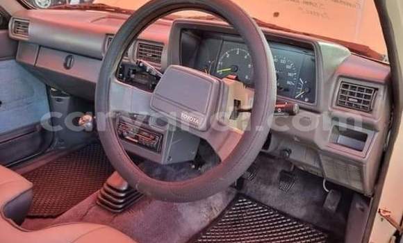 Acheter Occasion Voiture Toyota Hilux Autre à Lusaka, Zambie Acheter Occasion Voiture Toyota Hilux Autre à Lusaka, Zambie