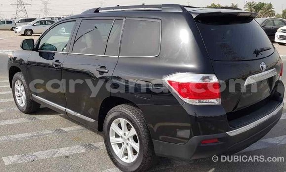 Tenga Imported Toyota Highlander Nhema Mota in Import - Dubai in Zambia Tenga Imported Toyota Highlander Nhema Mota in Import - Dubai in Zambia