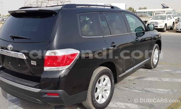 Tenga Imported Toyota Highlander Nhema Mota in Import - Dubai in Zambia Tenga Imported Toyota Highlander Nhema Mota in Import - Dubai in Zambia