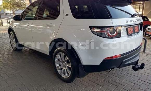 Buy Used Land Rover Discovery Sport White Car in Kitwe in Zambia Buy Used Land Rover Discovery Sport White Car in Kitwe in Zambia