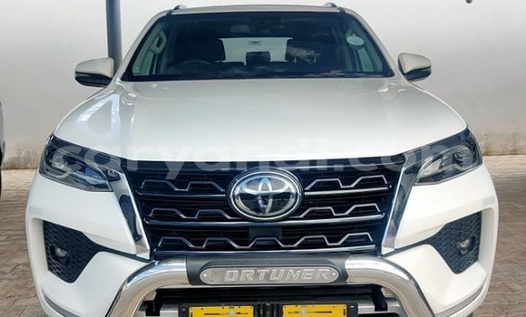 Tenga Tsaru Toyota Fortuner Zvimwe Mota in Lusaka in Zambia Tenga Tsaru Toyota Fortuner Zvimwe Mota in Lusaka in Zambia