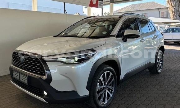 Buy Used Toyota Corolla Cross White Car in Lusaka in Zambia Buy Used Toyota Corolla Cross White Car in Lusaka in Zambia