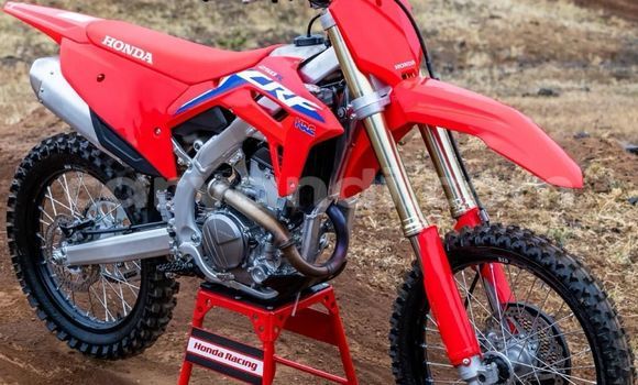 Nunua Ilio tumika Honda CRF Nyekundu Bike ndani ya Lusaka nchini Zambia