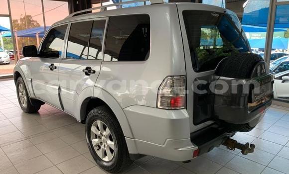 Buy Used Mitsubishi Pajero Silver Car in Lusaka in Zambia Buy Used Mitsubishi Pajero Silver Car in Lusaka in Zambia