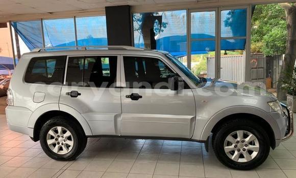 Buy Used Mitsubishi Pajero Silver Car in Lusaka in Zambia Buy Used Mitsubishi Pajero Silver Car in Lusaka in Zambia