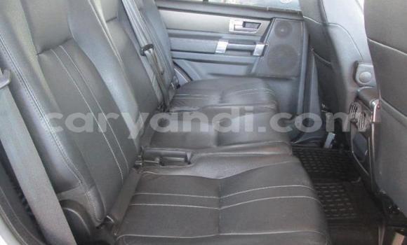 Nunua Ilio tumika Land Rover Discovery Nyeupe Gari ndani ya Lusaka nchini Zambia Nunua Ilio tumika Land Rover Discovery Nyeupe Gari ndani ya Lusaka nchini Zambia