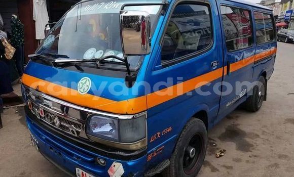 Buy Used Toyota Hiace Blue Car in Chinsali in Northern Buy Used Toyota Hiace Blue Car in Chinsali in Northern