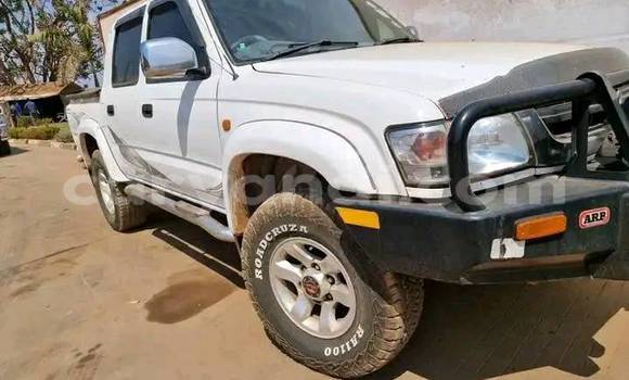 Tenga Tsaru Toyota Hilux Chena Mota in Chipata in Zambia