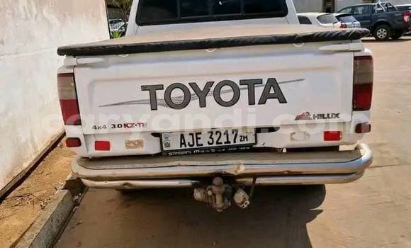 Buy Used Toyota Hilux White Car in Chipata in Zambia Buy Used Toyota Hilux White Car in Chipata in Zambia