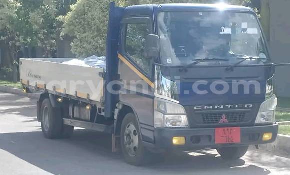 Buy Used Mitsubishi Canter Black Truck in Chipata in Zambia Buy Used Mitsubishi Canter Black Truck in Chipata in Zambia