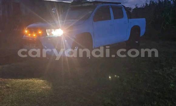 Buy Used Toyota Hilux White Car in Chinsali in Northern Buy Used Toyota Hilux White Car in Chinsali in Northern