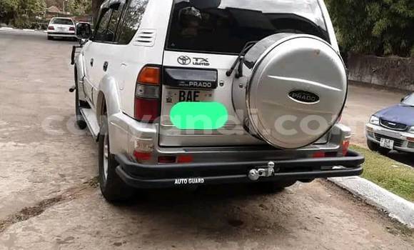 Buy Used Toyota Land Cruiser White Car in Chipata in Zambia Buy Used Toyota Land Cruiser White Car in Chipata in Zambia