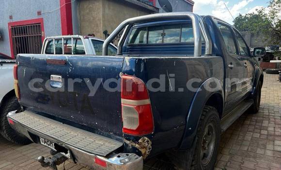 Buy Used Toyota Hilux Blue Car in Lusaka in Zambia Buy Used Toyota Hilux Blue Car in Lusaka in Zambia
