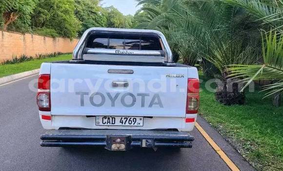 Buy Used Toyota Hilux White Car in Chingola in Zambia Buy Used Toyota Hilux White Car in Chingola in Zambia