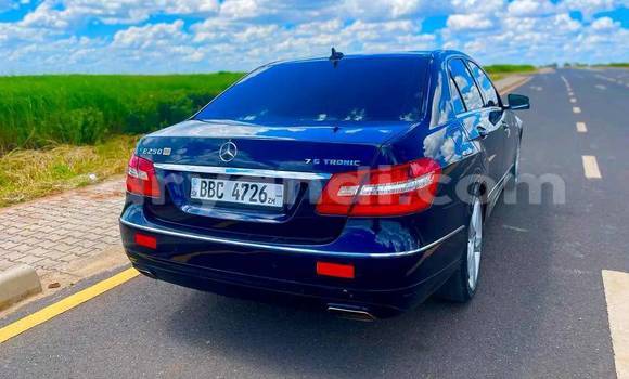 Buy Used Mercedes‒Benz E–Class Black Car in Chingola in Zambia Buy Used Mercedes‒Benz E–Class Black Car in Chingola in Zambia