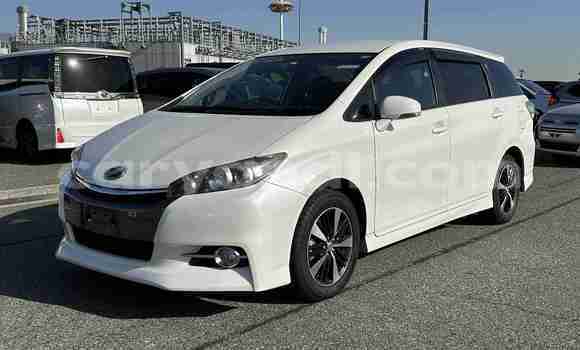 Buy Used Toyota Wish White Car in Chingola in Zambia Buy Used Toyota Wish White Car in Chingola in Zambia