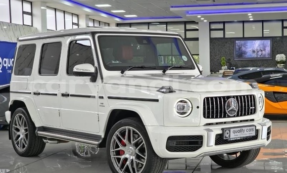 Buy Used Mercedes‒Benz G-klasse White Car in Chingola in Zambia