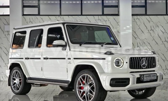 Tenga Tsaru Mercedes‒Benz G-klasse Chena Mota in Chingola in Zambia Tenga Tsaru Mercedes‒Benz G-klasse Chena Mota in Chingola in Zambia