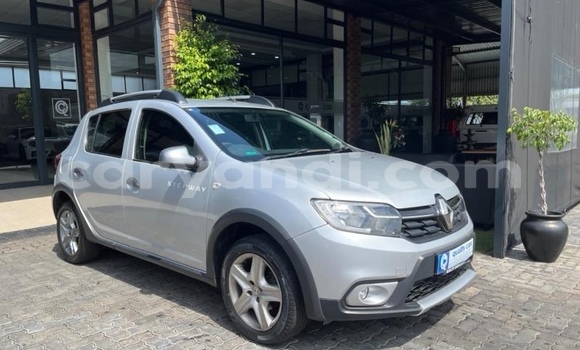 Tenga Tsaru Renault Sandero Sirivha Mota in Kabwe in Zambia Tenga Tsaru Renault Sandero Sirivha Mota in Kabwe in Zambia