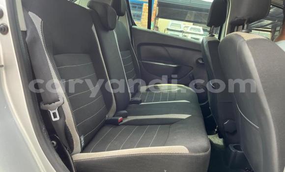 Tenga Tsaru Renault Sandero Sirivha Mota in Kabwe in Zambia Tenga Tsaru Renault Sandero Sirivha Mota in Kabwe in Zambia