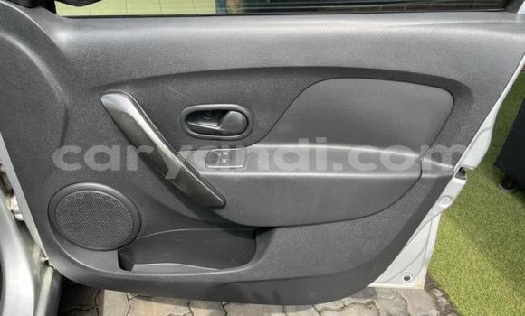 Tenga Tsaru Renault Sandero Sirivha Mota in Kabwe in Zambia Tenga Tsaru Renault Sandero Sirivha Mota in Kabwe in Zambia