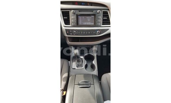 Buy Import Toyota Highlander Brown Car in Import - Dubai in Zambia Buy Import Toyota Highlander Brown Car in Import - Dubai in Zambia